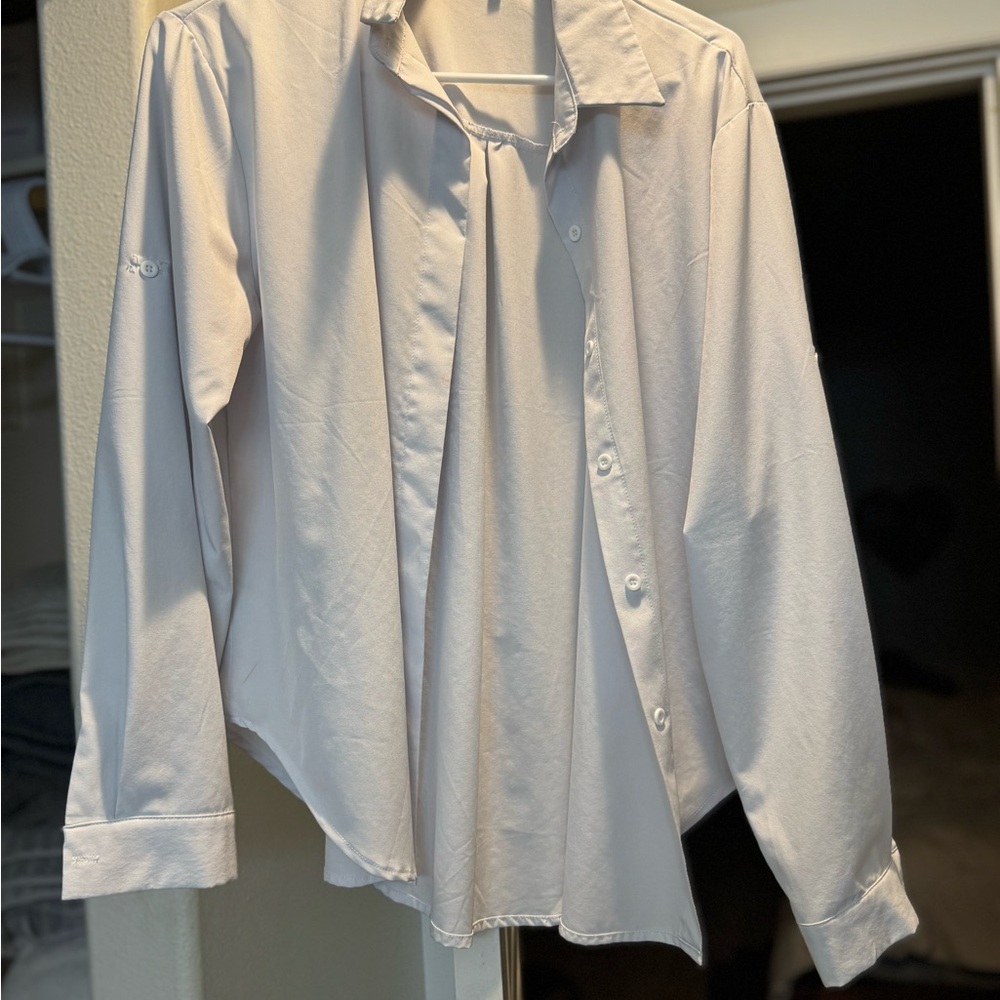 Source Unknown White Button Down Shirt